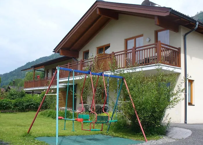 Golf & Lesak Zell am See